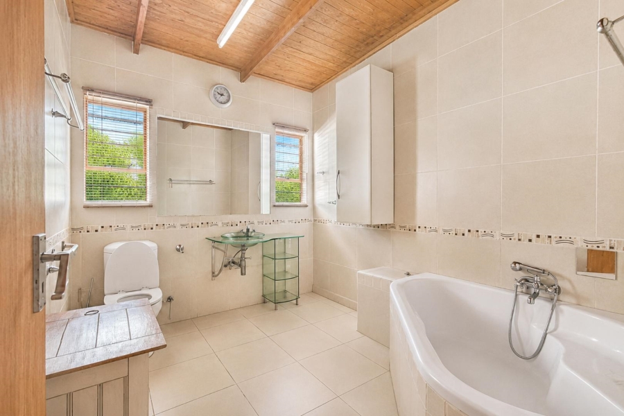 28 Bedroom Property for Sale in Hartbeespoort Rural North West